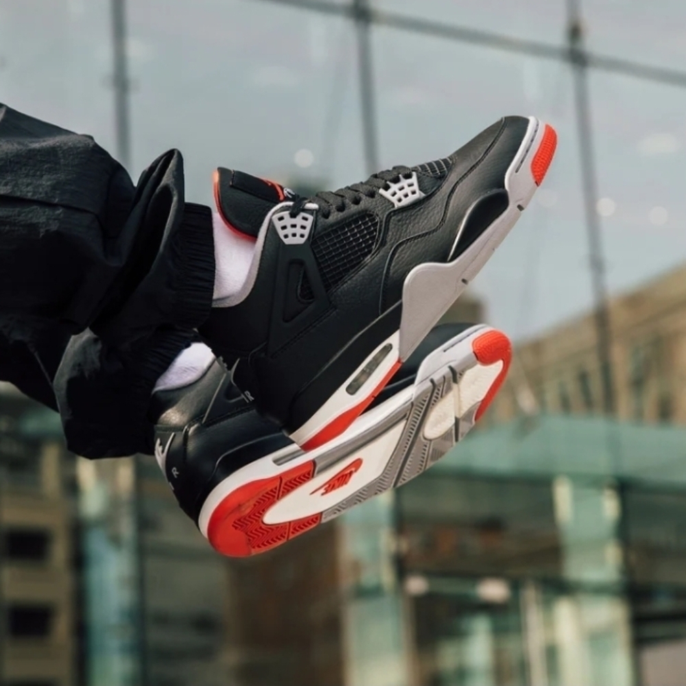Jordan 4 Retro - Picture 5 of 5